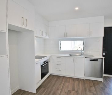 31 Whanui Place, Mangere Bridge - Photo 5