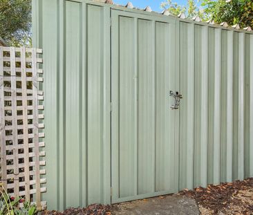 Stunning log cabin near the river! - Photo 1