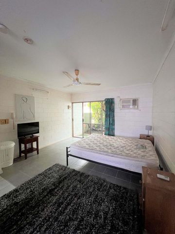 6/92 Woods Street, Darwin City, NT 0800 - Photo 2