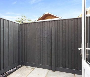 Bath Road, Cheltenham, GL53 - Photo 2