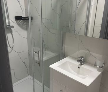 1 Bed Flat, York Place, IG1 - Photo 6