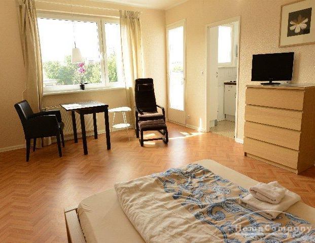 Schicke 1-Zi-Wohnung mit Balkon in Wilmersdorf - Foto 1