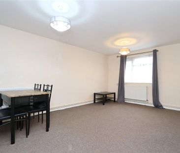 1 bedroom parking to rent - Photo 2