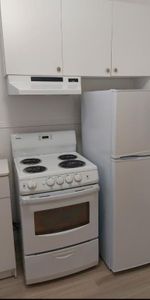 2 1/2 meublé St-Sauveur - Photo 3