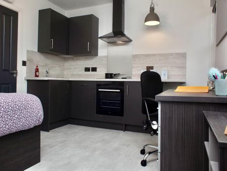 Studio 2 207 High Street - Photo 3