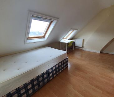 7 bedroom terraced house to rent - Photo 2