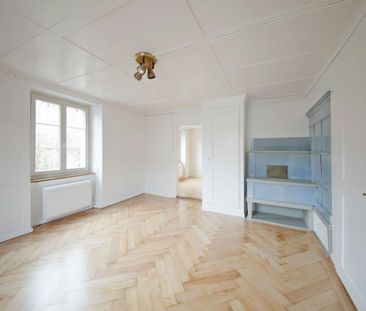 Renovierte 6-Zimmerwohnung mit viel Charme und privatem Garten! - Photo 2