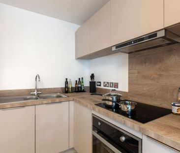 2 BED 1 BATH APARTMENT | AVAILABLE NOW | IN HIGH DEMAND | PARKING A... - Photo 5