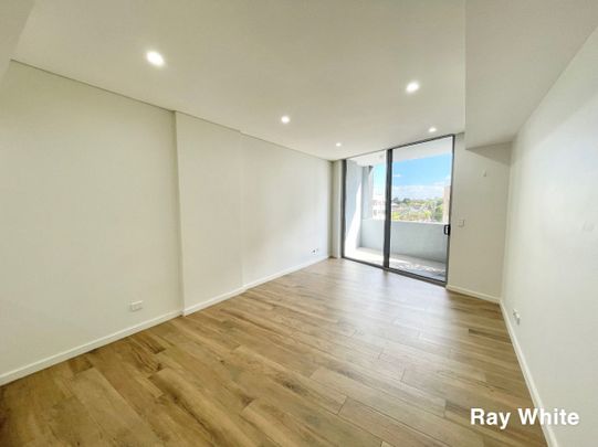One bedroom Unit In a Perfect Location - Photo 1