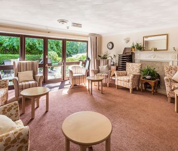 Ref: GF - Roebuck Close - Photo 2