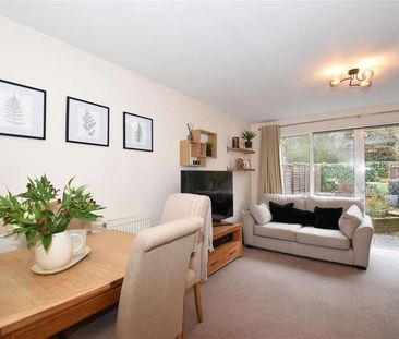 Siena Drive, Crawley, RH10 - Photo 4