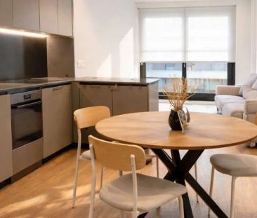 Piso de alquiler en Reina Victoria - Miguel Hernández - Photo 1