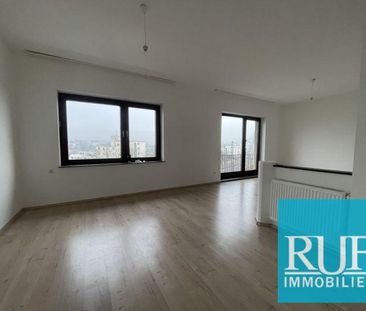 Mitten in der Stadt. Mit Aussicht. Mit Stil. - Photo 1