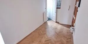 Sehr zentral gelegen - großzügig wohnen in Altbau und in ruhiger Lage unbefristet - Photo 3