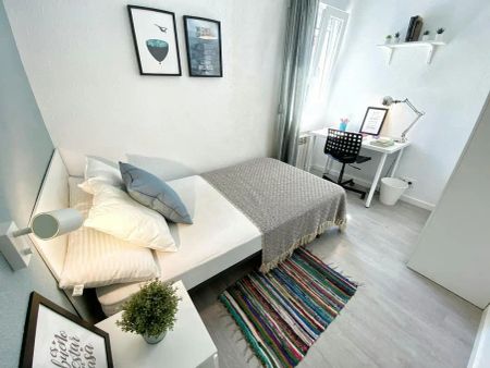 Piso de alquiler en N/a, Aluche - Photo 2