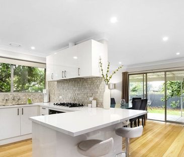 Spacious family home in prime location - Photo 4