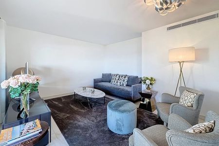 Superbe appartement de 4 pièces rénové avec vue mer - Photo 4