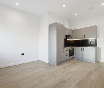 Headgate, Colchester, CO3 - Photo 2