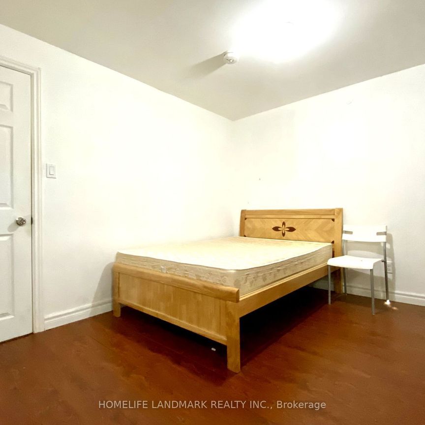 For Lease - 3371 Cider Mill Place Unit# Room C, Mississauga, Ontario - Photo 1