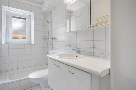 Living in a central location in Burgdorf - Foto 5