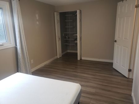 For Lease - 551 Dorchester Drive, Oshawa, Ontario - Photo 5