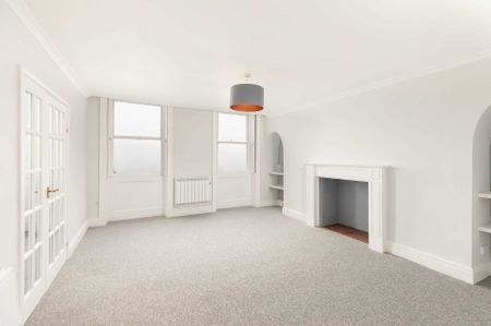 Camden Crescent - Photo 2