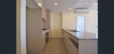 Wolli Creek 2 Bed Room APT for Rent - Photo 2