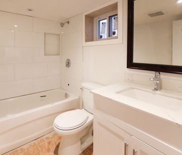 For Lease - 32 Pendeen Avenue, Toronto, Ontario - Photo 5