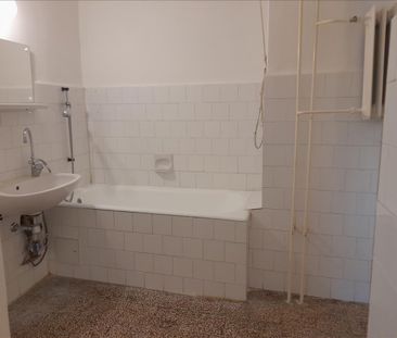 Kiadó felújítandó lakás - Pécs - Fotó 1