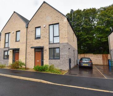 3 bedroom semi-detached house to rent - Photo 4