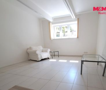 Pronájem bytu 2+1 88 m² - Photo 6