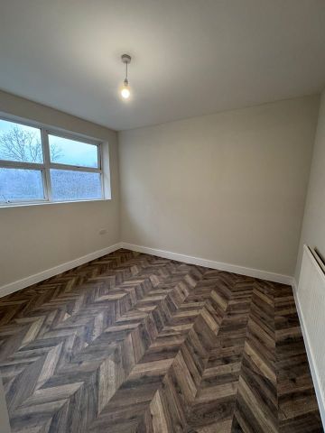 3 Bed Flat, Ecclestone Place, HA9 - Photo 3