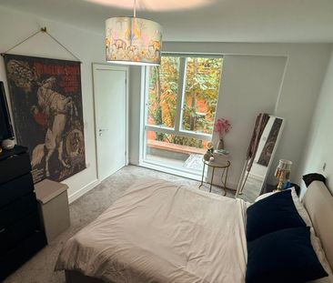 2 Bed Flat, Putney Bridge Road, SW18 - Photo 4