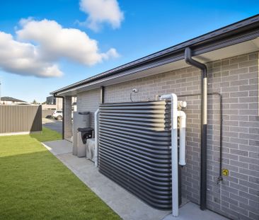 BRAND NEW - Private Granny Flat With Driveway Access - Photo 6