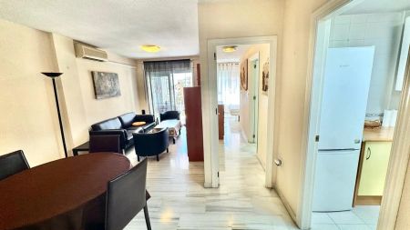 Apartamento de alquiler en El Bajondillo - Photo 2