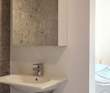 Serviceflat te huur in Rupelmonde voor € 1.282 met 1 slaapkamer - Foto 2