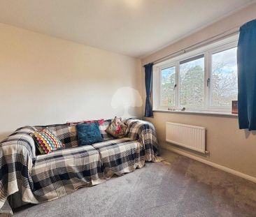 5 bedroom detached house to rent - Photo 4