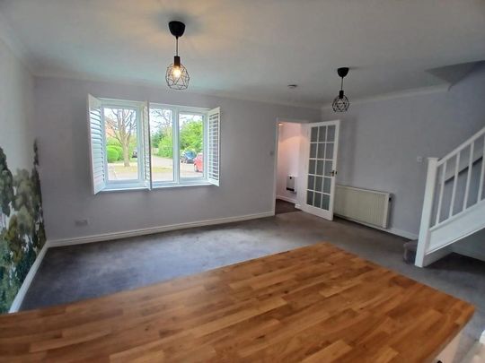 2 bedroom semi-detached house to rent - Photo 1