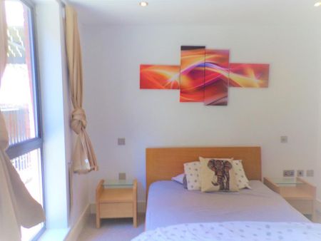 2 bedroom apartment to rent - Photo 4