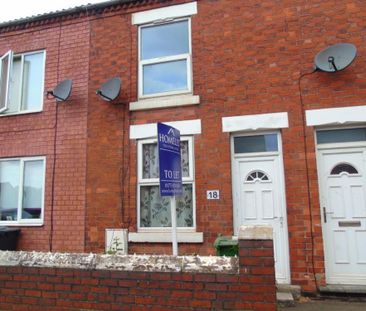2 bedroom terraced house to rent - Photo 3