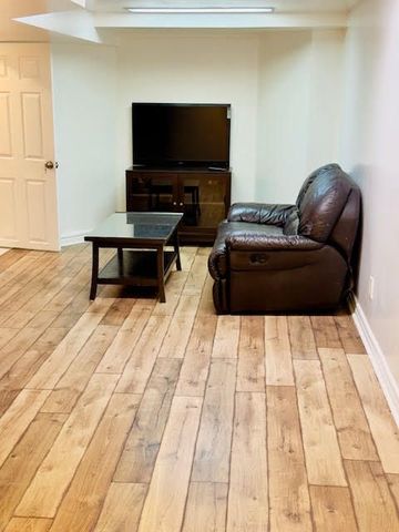 For Lease - 165 Torrens Avenue Unit# Basement, Toronto, Ontario - Photo 4