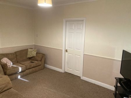 Wycliffe Avenue, Hull Road - P10608 - Photo 2