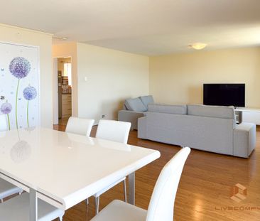 South Perth - Photo 1