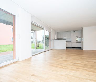 moderne 4.5-Zimmer-Wohnung mit attraktiver Terrasse in Herzogenbuchsee - Foto 1