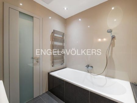 Pronájem bytu 2+kk 68 m2 - Fotografie 4