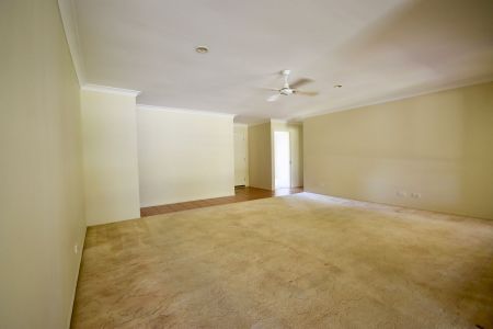 Welcome to 14 Rodeo Drive, North Casino - Photo 3