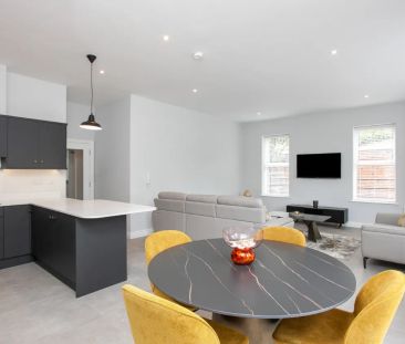 Apartment 2 Hazelbank House, 4 - Photo 4