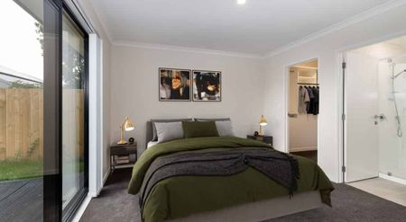 Gorgeous Brand New Home - Photo 2