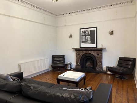 4 bedroom semi-detached house to rent - Photo 3