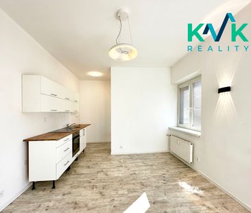 Pronájem bytu 1+kk a garsoniéry 22 m² - Photo 2